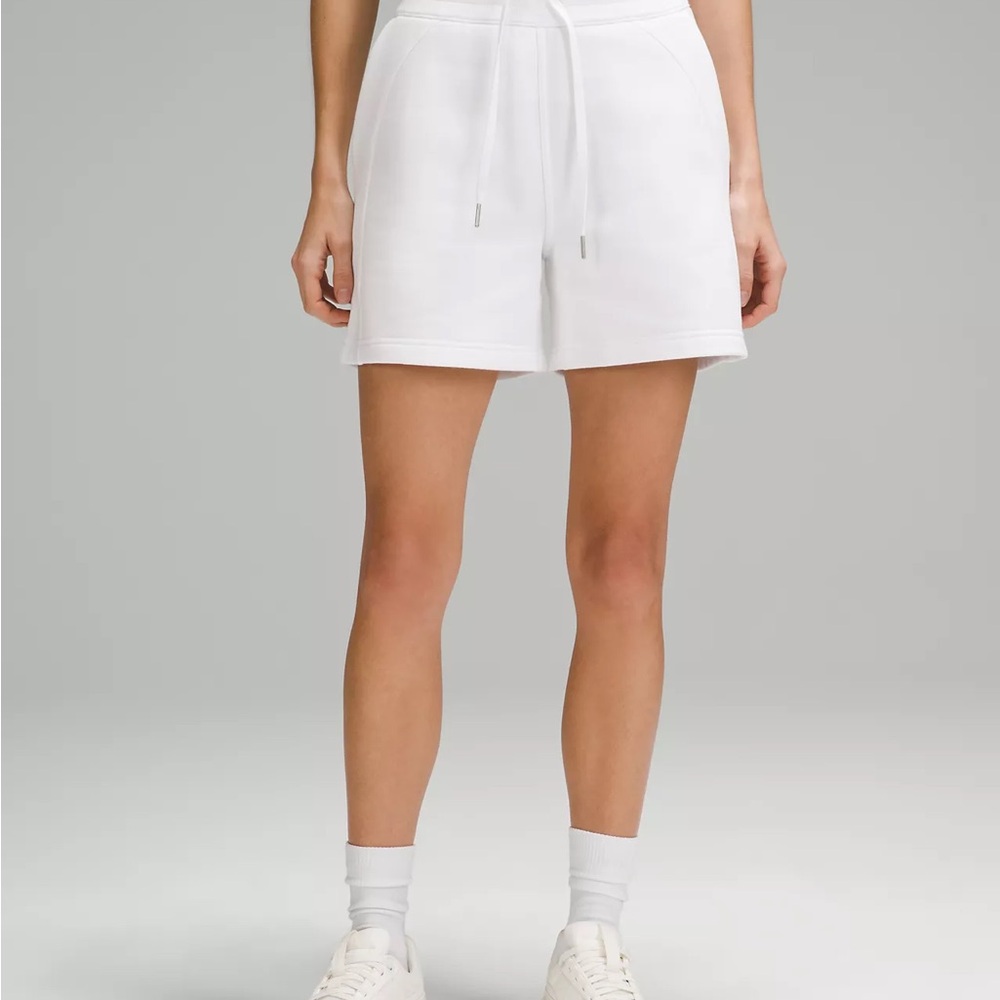 Scuba High-Rise Short 5"